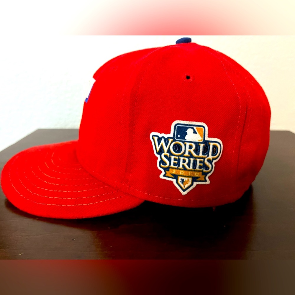 New Era 59Fifty Texas Rangers 2010 World Series 7 1/4 Fitted Cap in Red